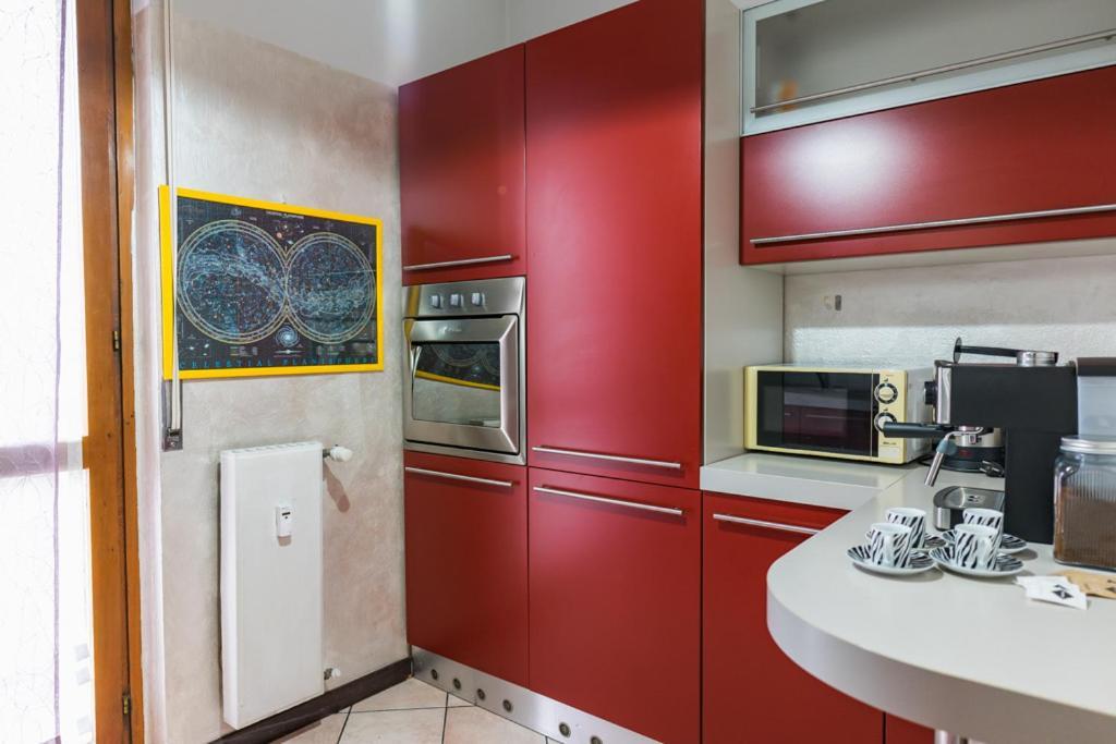 Elegant Apartment In Bergamo Center Exterior photo